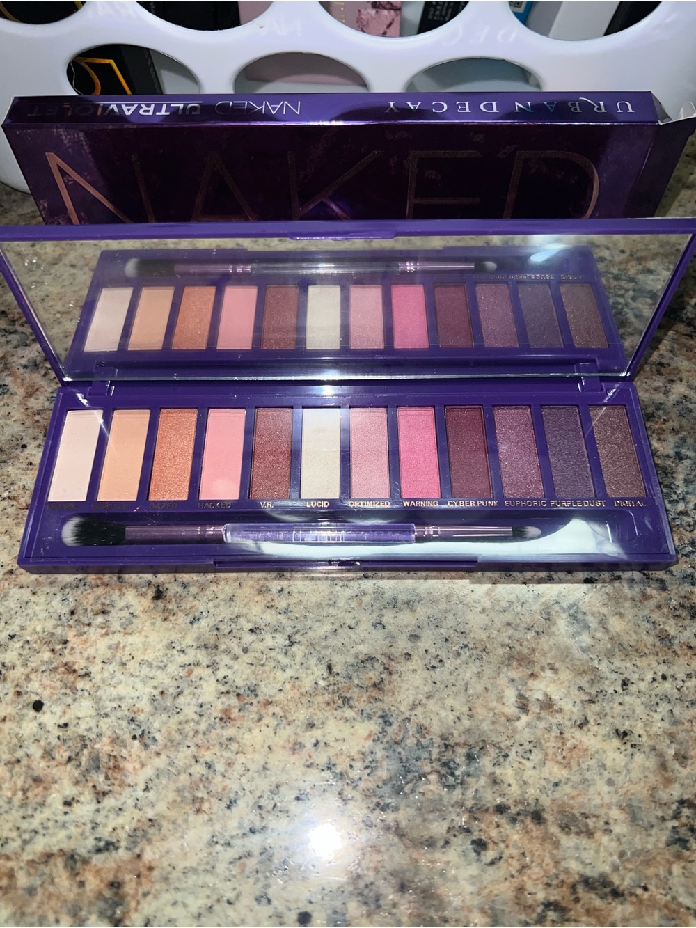 Urban Decay Ultraviolet Eyeshadow Palette — Purple Shimmer Set - Picture 2 of 2